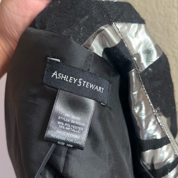 vintage ashley stewart groovy 70s black/silver/chrome jacket - Picture 3 of 3